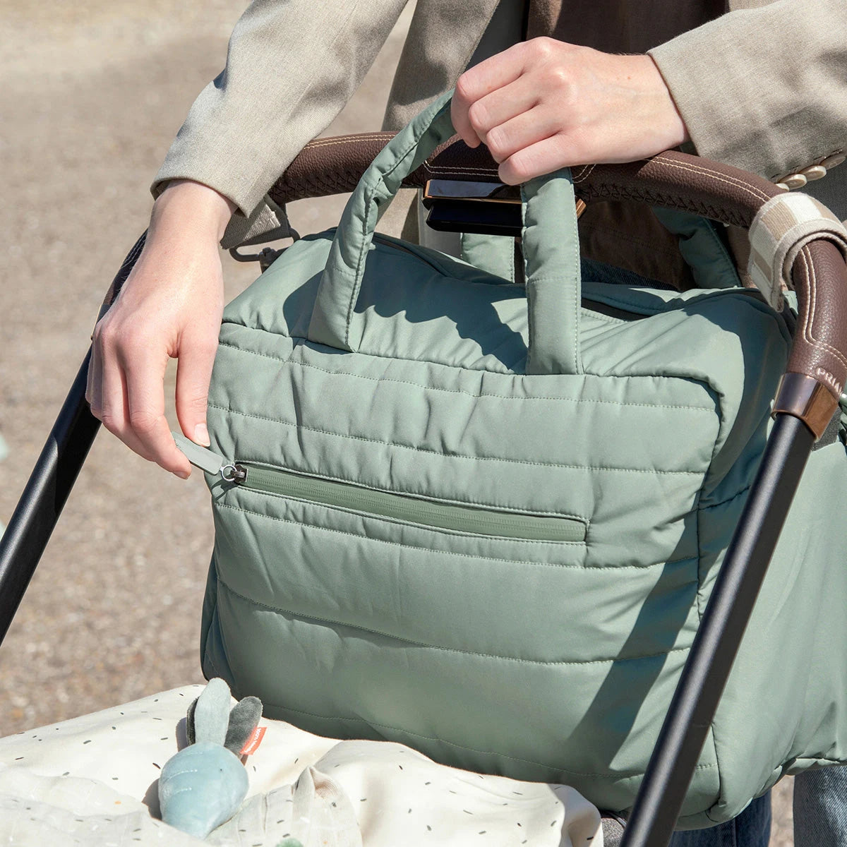 Water-repellent Quilted Puffer Travel Tote Bag